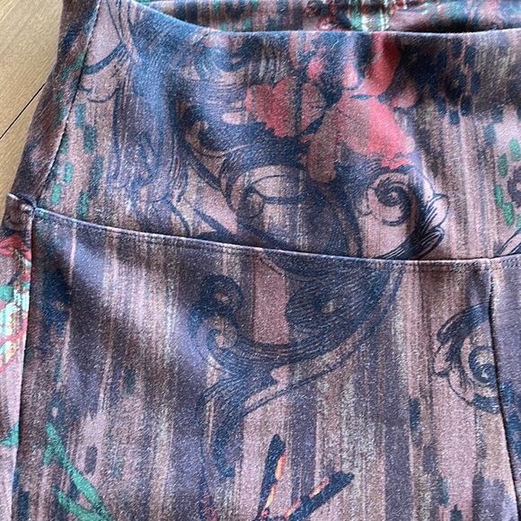 Slim-Station Wide Elastic Pull On Legging - Picture 5 of 6